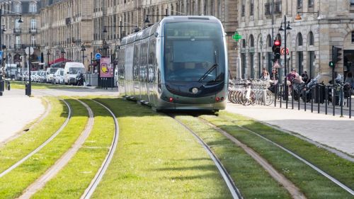 Tramway de Bordeaux : l’aventure continue avec Alstom